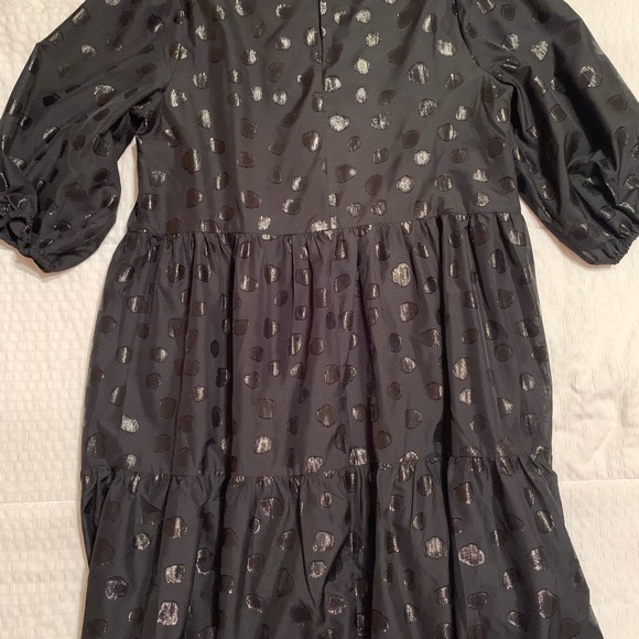 Black dress - Picture 3 of 7